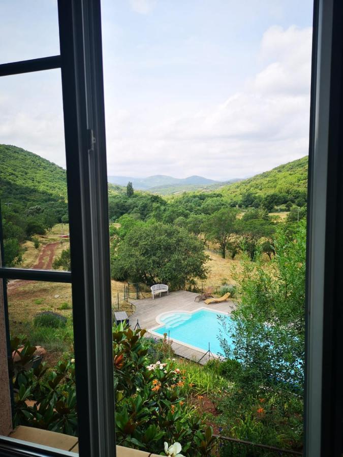 Domaine De Montbarri Bed & Breakfast La Tour-sur-Orb ภายนอก รูปภาพ
